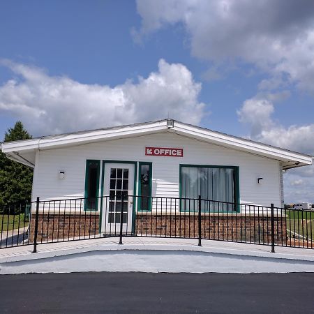 Skyview Motel - Prairie Du Sac Bagian luar foto